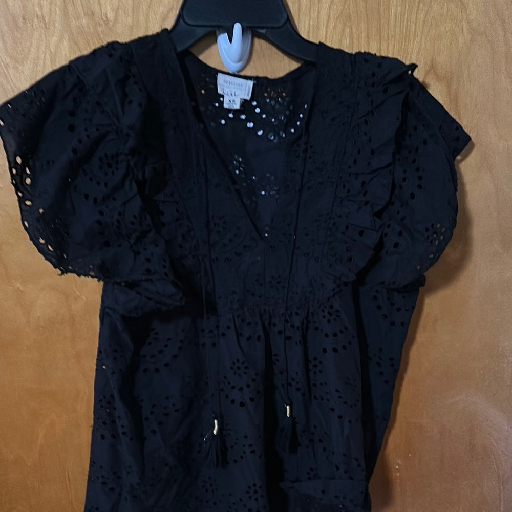 Nicole Miller Black Flutter Sleeve Blouse
